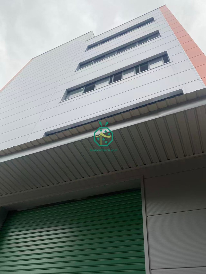 Beatles's Factory for Manufacturing of Faux Thatch Tiles, Artificial Bamboo Weave Matting and Faux Bamboo Pole Fence Beatles's Factory for Manufacturing of Faux Thatch Tiles, Artificial Bamboo Weave Matting and Faux Bamboo Pole Fence